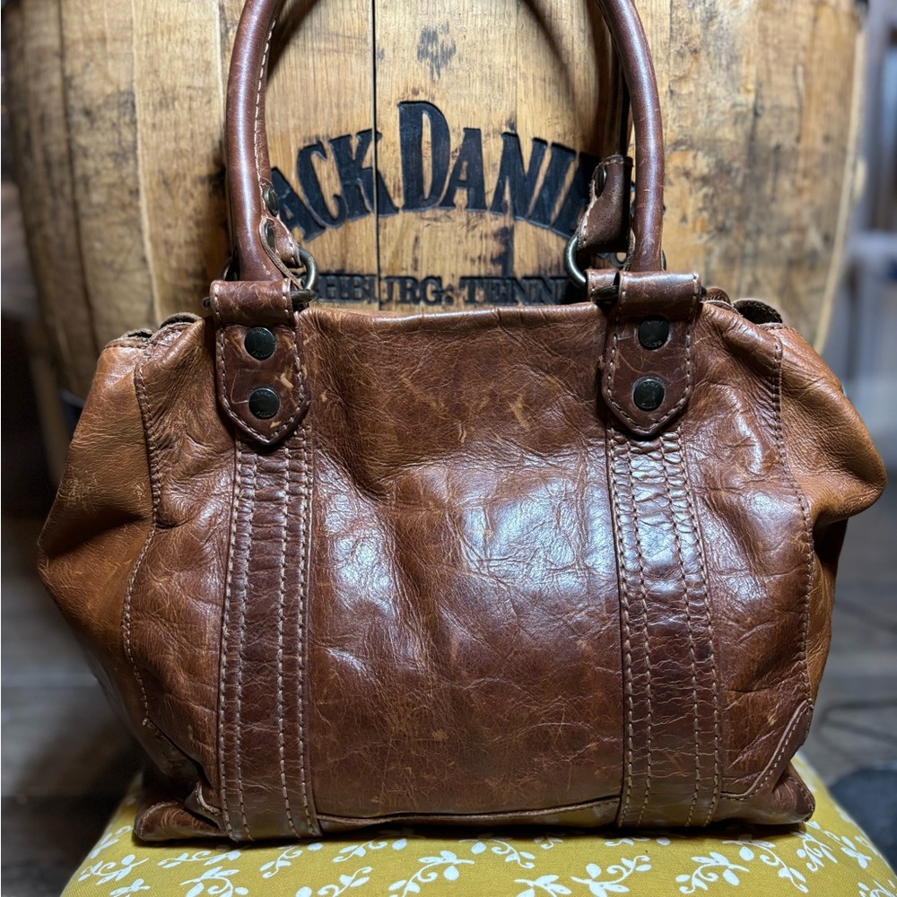 Frye Melissa Satchel Doctors Bag Distressed Whiskey Leather -Cognac-